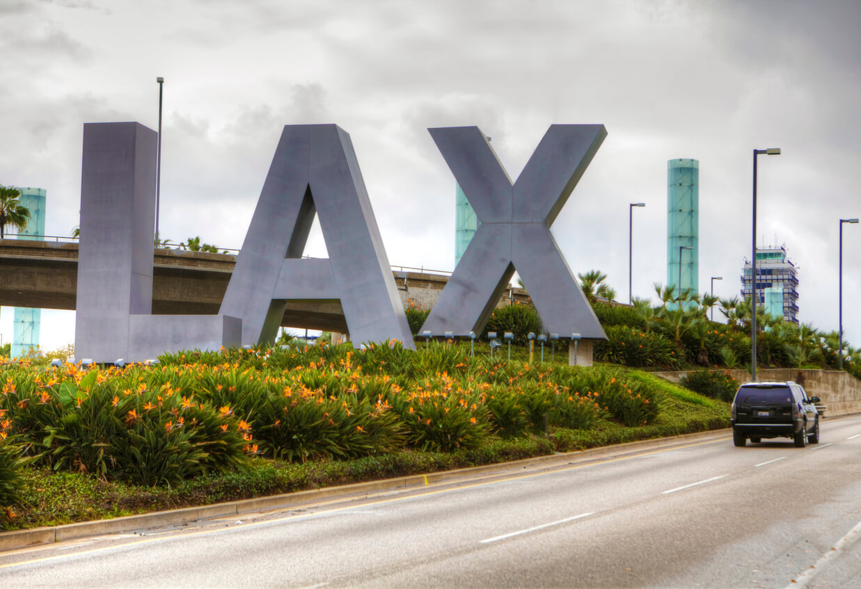 carlsbad to lax